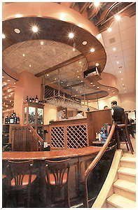 Club Quarters restaurant and bar