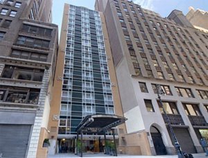 Wingate Hotel on 35th St